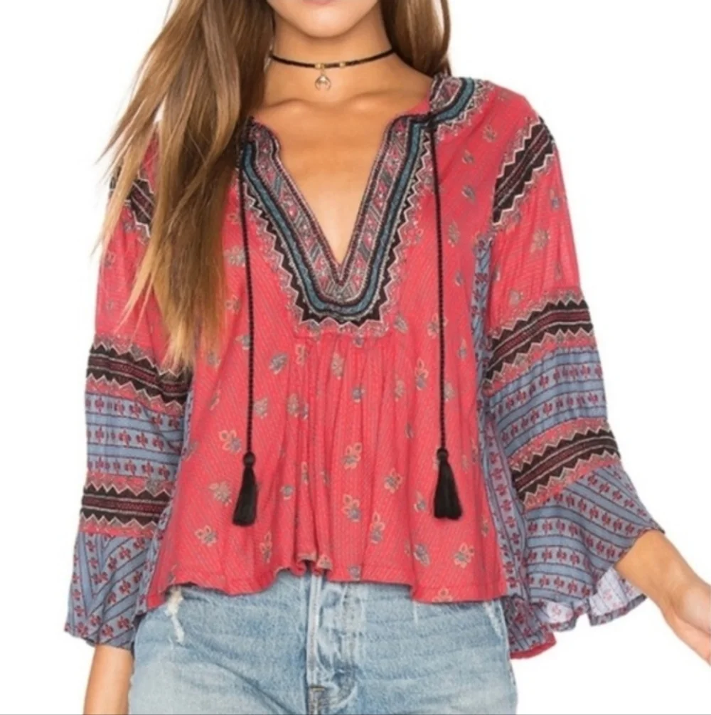 Boho V-Neck Tassel Peasant Top in Coral Mix - Picture 1 of 13